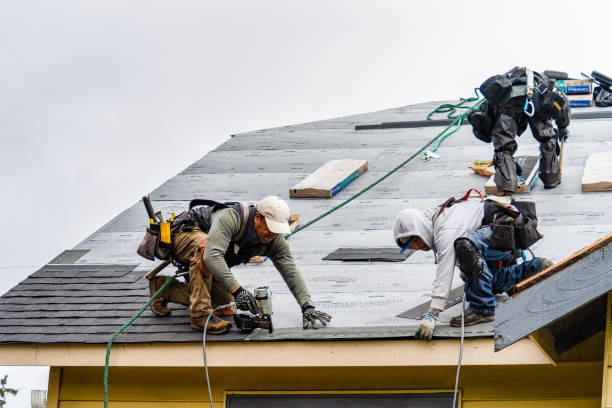 Professional Gutter Installation technician working in Hammond, OR